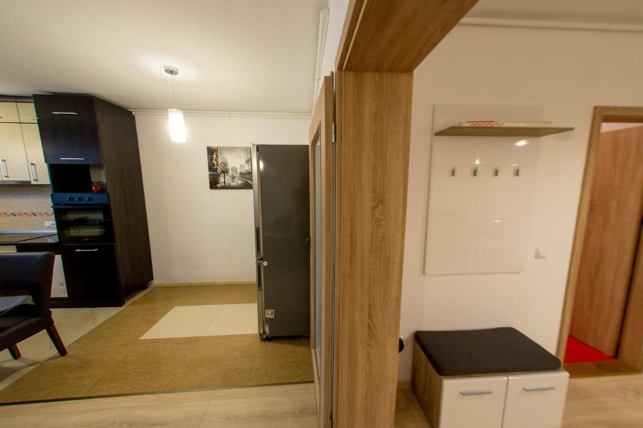 Terezianum Apartments, Free Parking Sibiu Bagian luar foto