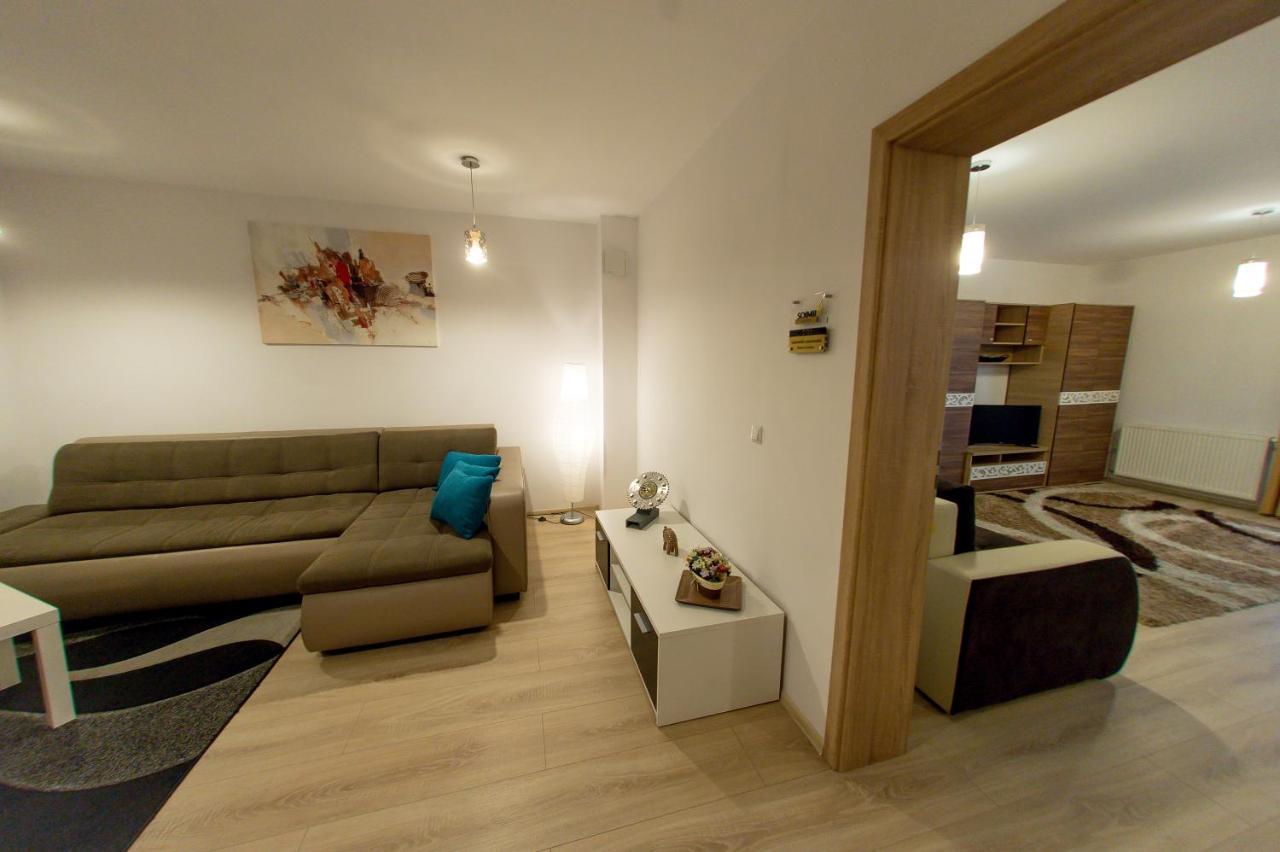 Terezianum Apartments, Free Parking Sibiu Bagian luar foto