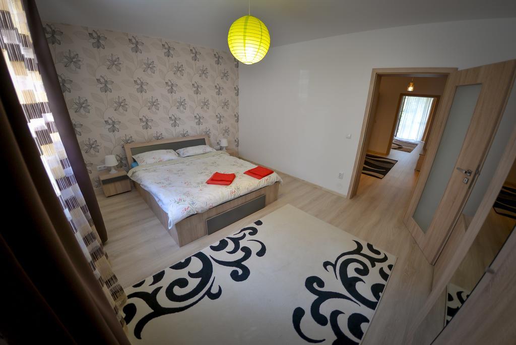 Terezianum Apartments, Free Parking Sibiu Bagian luar foto